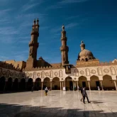 Шетелдік діни оқу орындары жайлы шындық: Білім бе, қауіпке бастар жол ма?