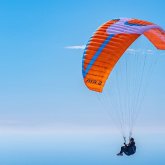 Алматы облысында парапланмен ұшқан әйел шатқалға құлап кетті