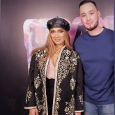 «Джей Ло қазақ камзолында»: Отандық кәсіпкер арманын орындады