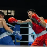 Қазақ боксшысы қарсыласын бауырдан ұрып нокаутқа түсірді