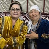 «Сахнаға кіргізбей, 3 жарым сағат күттірді»: Мақпал Жүнісова Абай мерейтойындағы тосын жағдайды айтты