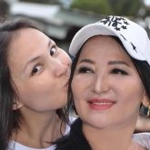 «Ештеңе білмей жатып, сырттай бал ашпаңыздар»: Гүлзира Айдарбекова көптің сұрағына жауап берді