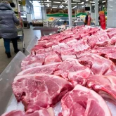 Ет қымбаттап жатыр: Мал басы көбейсе де, баға неге өспей қоймайды?