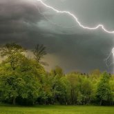 Дауылды жел, аптап ыстық: 27 тамызда қай өңірлерде ескерту жасалды