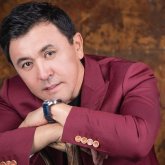 «Қош бол, әке!»: Әнші Заттыбек Көпбосынұлының отбасы қара жамылды