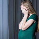 «Сегіз айлық»: Депутаттың күйеуі зорлаған кәмелетке толмаған қыз тағы да жүкті болып қалған