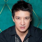 Айқын Төлепбергеннің сахнадағы ерсі әрекеті жұрттың жағасын ұстатты (ВИДЕО)