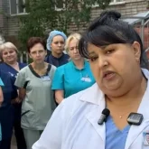 «Мемлекетке ғимарат керек деді»: Семейдегі жеке клиникадағы 84 қызметкер жұмыссыз қалмақ