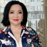 «Кім не демей жатыр»: Гүлзира Айдарбекова пластикалық отаға қатысты ойын айтты