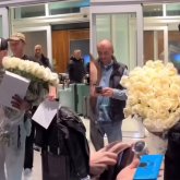 Әйгілі Backstreet Boys Алматыға келді (ВИДЕО)