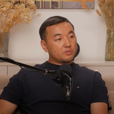 «Қайрат Нұртас пен Төреғали жүр»: Жандарбек Бұлғақов тойға барамын деп өкініп қалғанын жайып салды (ВИДЕО)