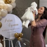 «Қайсар қыз болып өссе деген тілегім бар»: Жұлдыз Әбдікәрімова бесінші сәбиінің есімін жариялады