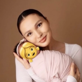 «Бәрі де ретімен, сәтімен»: Қызын қырқынан енді шығарған Жұлдыз Әбдікәрімова жұмысқа кірісті