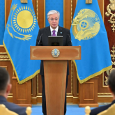 «Ұстаз – тәлім-тәрбие мен білімнің қайнар көзі»: Президент алдағы Ұстаздар күнімен құттықтады