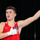 «Қатарластарым пәтер, көлік, ақша алып жатыр»: Төрехан Сабырхан ренішін білдірді (ВИДЕО)