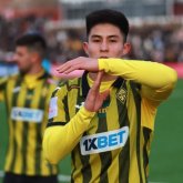 Жанкүйерлер Дастан Сатпаевты Англияның аңызына теңеді