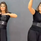 «Жаным өзі билеп кетеді»: Әнші Шаһизада трендке ілесемін деп сынға қалды (ВИДЕО)