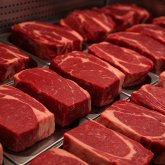 Сиыр еті экспортына шектеу: Неге Үкімет мәңгі емес, жыл соңына дейін ғана тыйым салды?