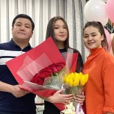 «Жігітті өзім тауып беремін»: Тұрсынбек Қабатов қыздарының болашағына алаңдайтынын айтты