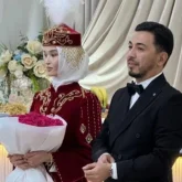 «Екі аптада шешім қабылдадық»: Дәурен Айдарқұлов үшінші әйелімен қалай танысқанын айтты