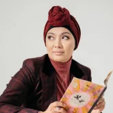 «Қатал күйеу – Алланың сыйы»: Белгілі коучтың әйелдерге айтқан ақылы жұрттың ашуын туғызды