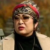 «Ит пен мысық сияқты өмір сүрдік»: Мақпал Жүнісова марқұм күйеуімен тұру оңай болмағанын айтты (ВИДЕО)