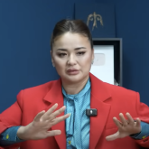 «Махаббатым өзгеше, сағынышым мәңгілік»: Мөлдір Мұқанованың жазбасы көпті ойландырды (ВИДЕО)