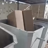 Қызылордада жаңа қойылған қоқыс контейнерлері 3 айға жетпей қирап қалды