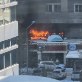 Астананың қақ ортасындағы дәмханадан өрт шықты (ВИДЕО)