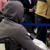 «Ауыр жарақат алған»: Дамир Исмағұловтың мүгедектер арбасында отырған видеосы тарады (ВИДЕО)