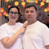 «Жолдасым қарсы болды»: Танымал мектеп директоры күйеуі туралы жазба жариялады (ФОТО)