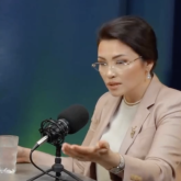 «Қиянатың көп пе?»: Танымал кәсіпкер намаз оқитын адамдарға қатысты ойын айтты (ВИДЕО)