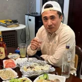 «Бәрі дұрыс»: Екі күн бұрын іздеу салынған танымал блогер мәлімдеме жасады