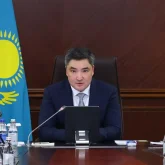 Суды үнемдеуге бөлінген 55 млрд қайда? – Бектенов министрден нақты нәтижені сұрады