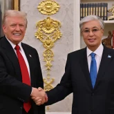 Трамп Тоқаев пен Қазақстанды Бейбітшілік кеңесіне шақырды