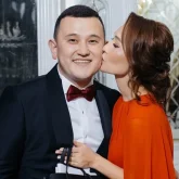 «Екі құдағи ұрысып қалды»: Елдос «Колобок» енесі туралы шындықты айтты (ВИДЕО)