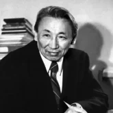 Бүгін – жазушы Әбділдә Тәжібаевтың туған күні (ВИДЕО)