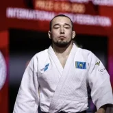 Париж Гранд Слэмі: Қазақтың екі балуаны жартылай финалға шықты