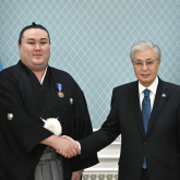 Президент сумошы Ерсін Балтағұлды ІІ дәрежелі «Барыс» орденімен марапаттады