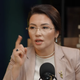 «Қымбат іш киім ки, күйеуіңді аяма»: Танымал ментор әйелдерді сынады (ВИДЕО)