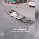 Таразда асфальттар опырып қалған
