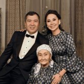 «Сүйікті жарым»: Динара Сәтжанның кәсіпкер күйеуі ерекше жазба жариялады (ФОТО)