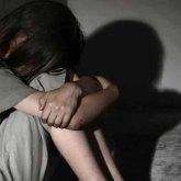 БҚО-да 16 жастағы қызды зорлады деп айыпталған шенеунік ұсталды