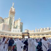 «Меккеге апарамын»: Астанада ер адам елді алдап миллиондарды қалтаға басқан