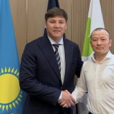 «Арзан әзілмен күлдіріп жүре беру керек еді»: Танымал жайдарманшы басшылық қызметке тағайындалы