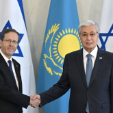 «Екіжақты ынтымақтастықтың әлеуеті зор»: Тоқаев пен Израиль Президенті шағын құрамда келіссөз жүргізді
