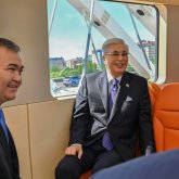 Тоқаев LRT-ның алғашқы жолаушысы атанды