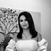 «3 сағат жалғыз жатты»: Танымал блогер Сәуле Базарханның қызы анасының қазасы туралы айтты