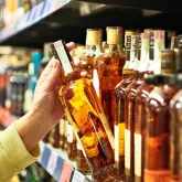 Миллиардтық алкобизнес пен ұлт денсаулығы: қайсысы маңызды?