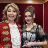 «Баламен үйде отыр»: Жеңіс Ысқақова Ерке Есмахан туралы жазды